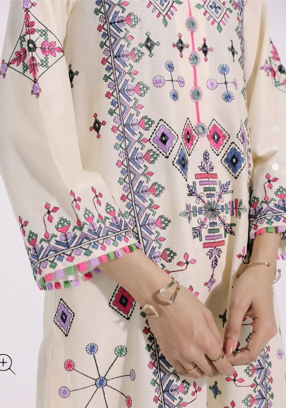 Ethnic MULTI Emb kurta